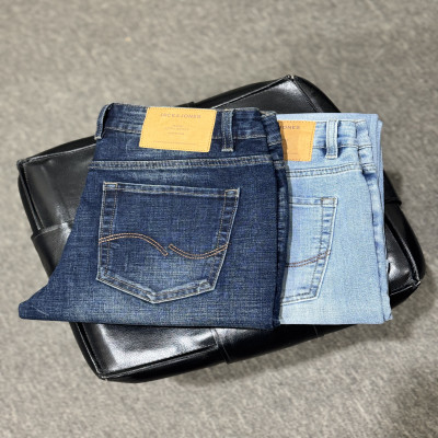 AE Khaki